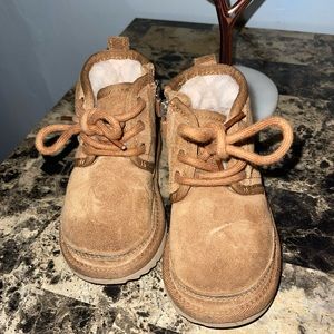 UGG NEUMEL II BOOT| Toddler size 8